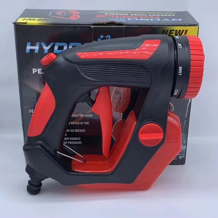 Шлангова насадка – пістолет Hydro Handle · Піноструминний апарат на шланг з відсіком для миючих засобів для прибирання, миття автомобіля