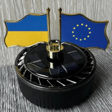 Автомобільний ароматизатор-дифузор “Прапори” на сонячній батареї • Освіжувач повітря в машину з декоративними прапорами України та ЄС для панелі авто