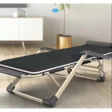 Розкладне крісло-ліжко MA568 чорне з подушкою 178×66 см.