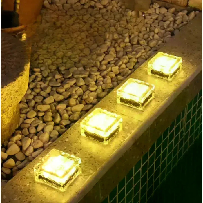 Садовий світильник Ice Cube теплий білий 10×6×10 см • Вуличний LED-ліхтар на сонячній батареї для саду, доріжок і ландшафтного підсвічування