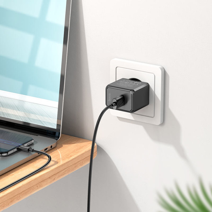 Мережевий зарядний пристрій HOCO CS11A Ocean single port charger Black