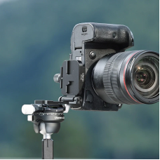 Кронштейн Ulanzi  UKA08 Camera Foldable L-Bracket