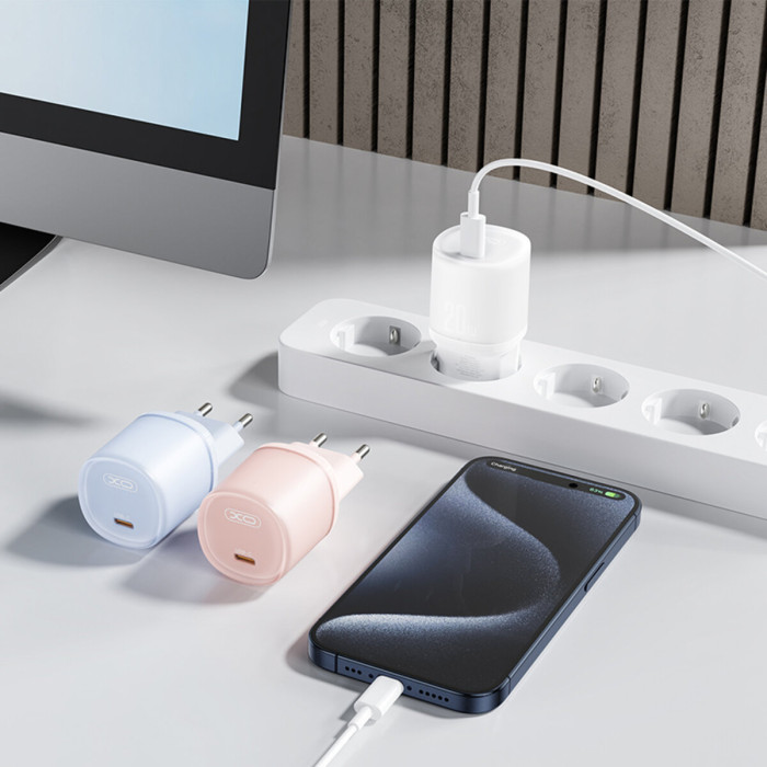 Мережевий зарядний пристрій XO L143 PD20W Single USB-C рожевий