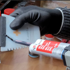 Клей Wurth Replast Me 210 секунд для пластика чорний 50мл