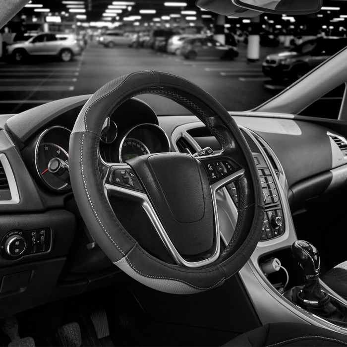 Чохол на кермо Carlife 37-39см, шкіра, чорний з сірими вставками