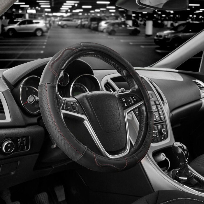Чохол на кермо Carlife 37-39см, шкіра, чорний з червоною ниткою