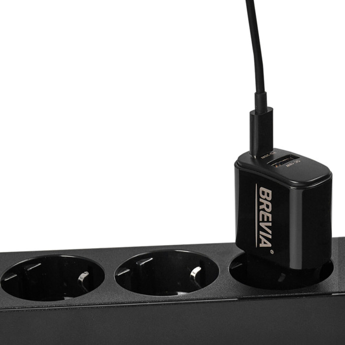 Мережевий зарядний пристрій Brevia ePower PD25W USB-C+USB-A чорний