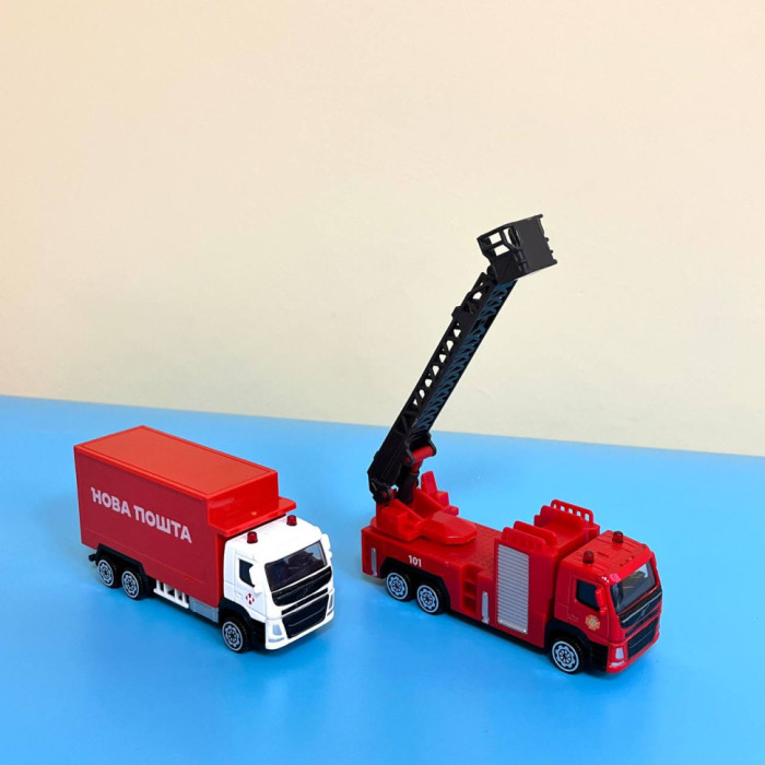 Автомодель дитяча "VOLVO"Пожежна машинка TechnoDrive 250302 зі стрілою TechnoDrive
