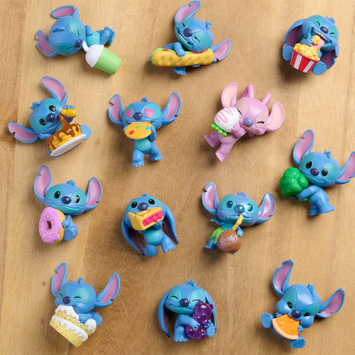 Фігурка-сюрприз у капсулі "Стіч зі смаколиками" STITCH 46288 серії "Feed Me"іграшка 4 см STITCH